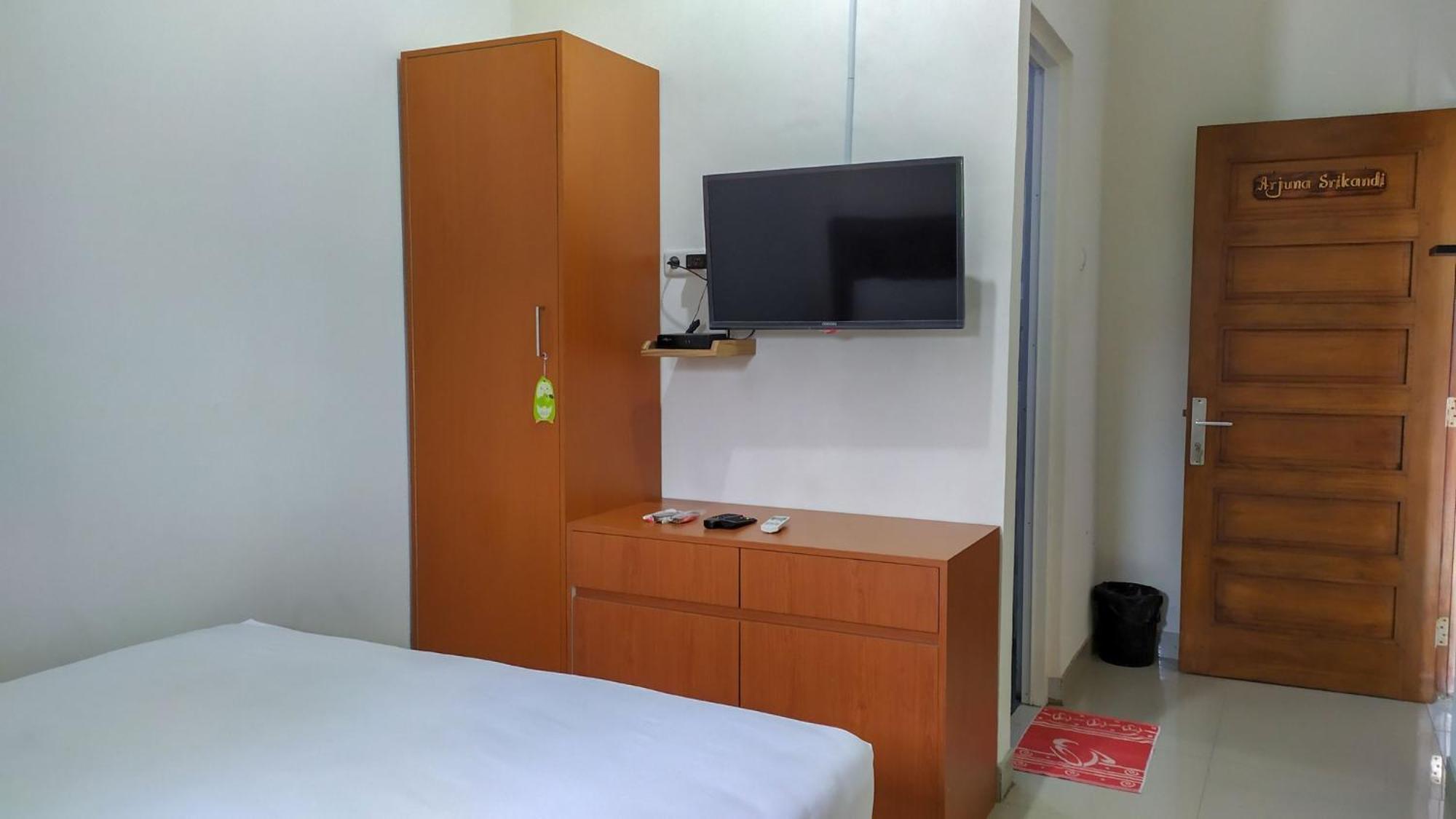 Omah Leren Mitra Reddoorz Near Gembiraloka Zoo Yogyakarta 호텔 외부 사진