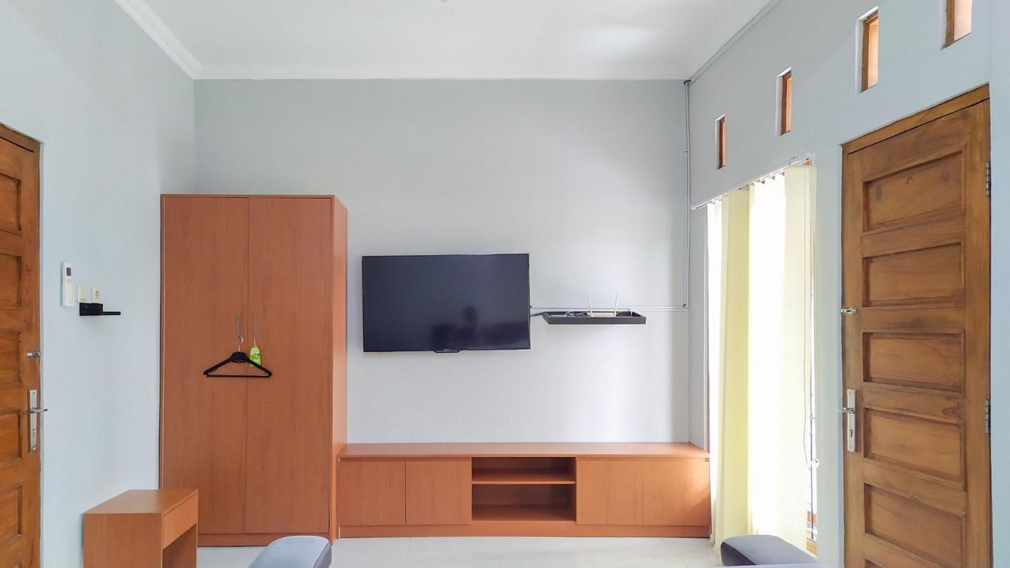 Omah Leren Mitra Reddoorz Near Gembiraloka Zoo Yogyakarta 호텔 외부 사진